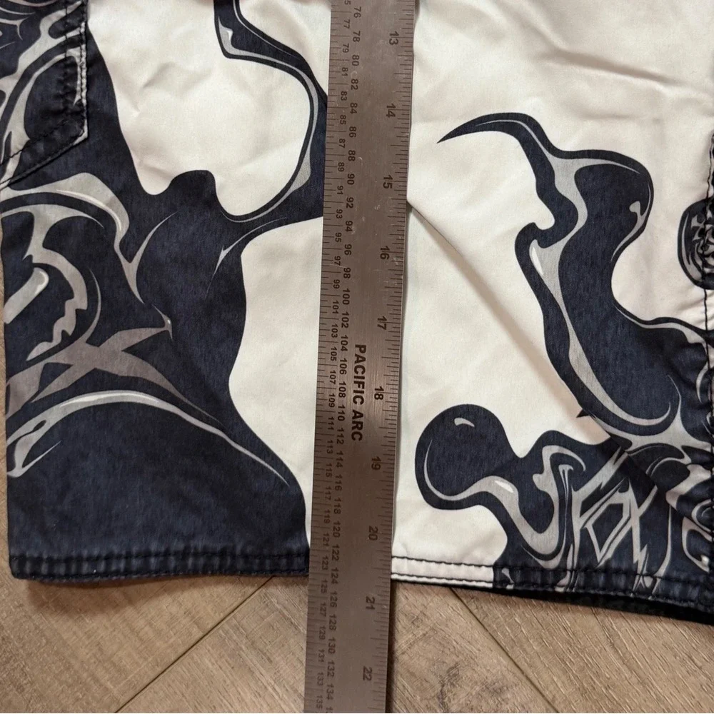 VTG Y2K Fox Racing Mens Board Shorts Size 36 Black White Graphic Swim Surf Cargo